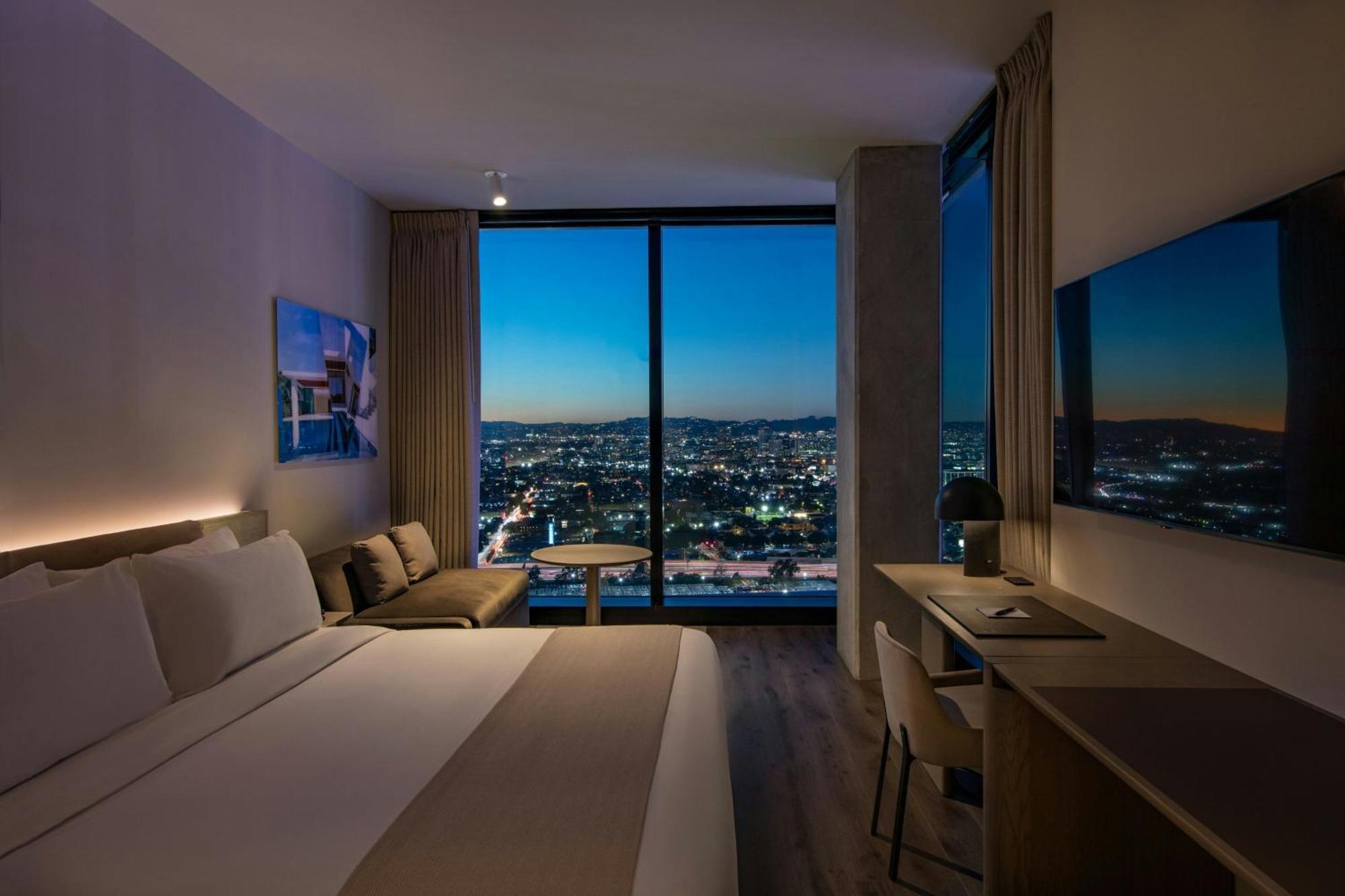 Ac Hotel By Marriott Downtown Los Angeles Exterior photo