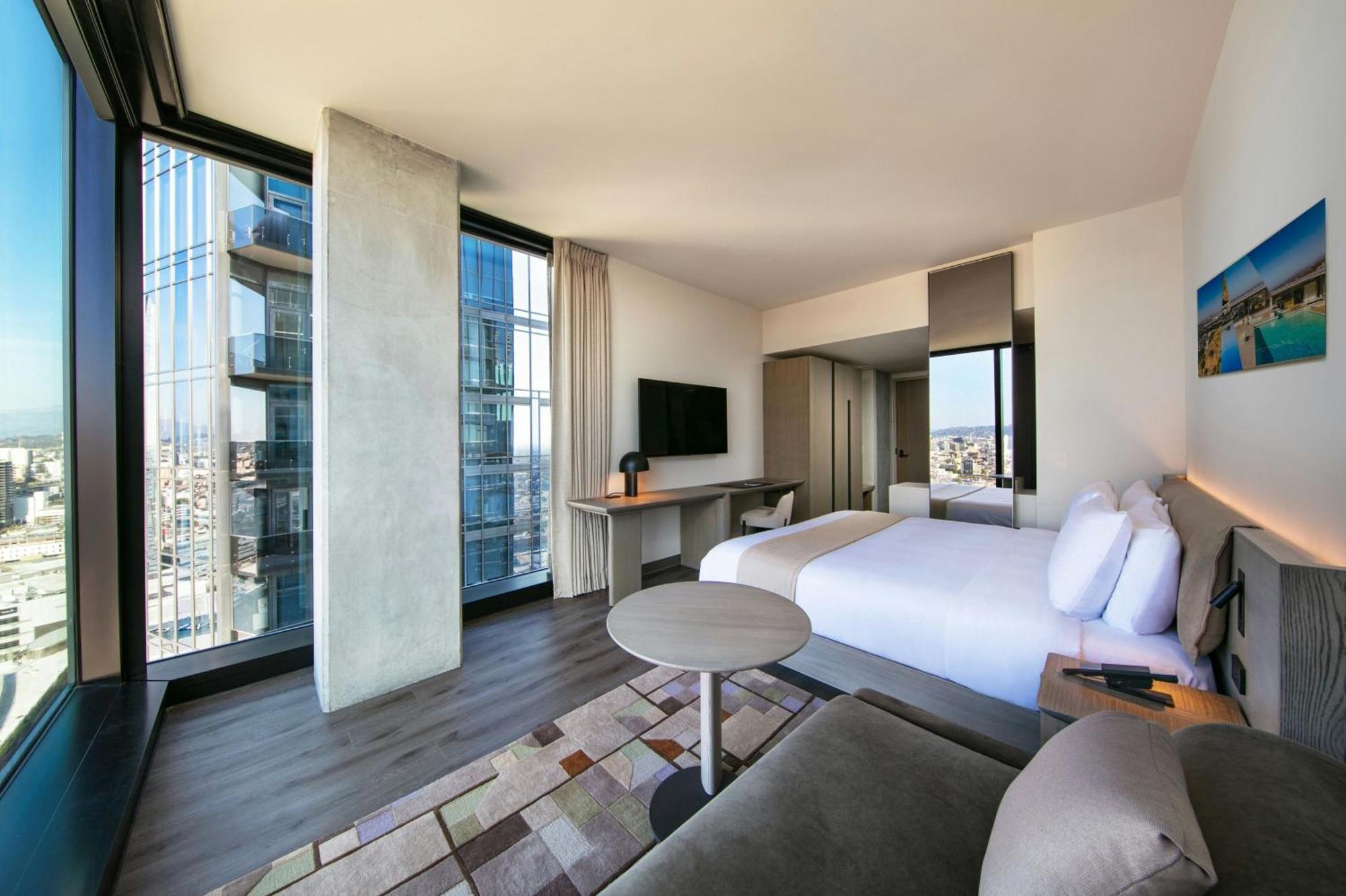 Ac Hotel By Marriott Downtown Los Angeles Exterior photo